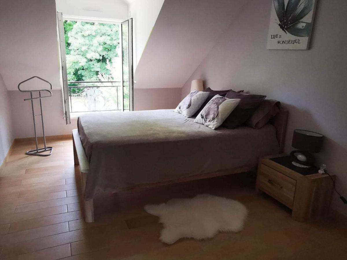 Chambre Au Calme Domont Luaran gambar