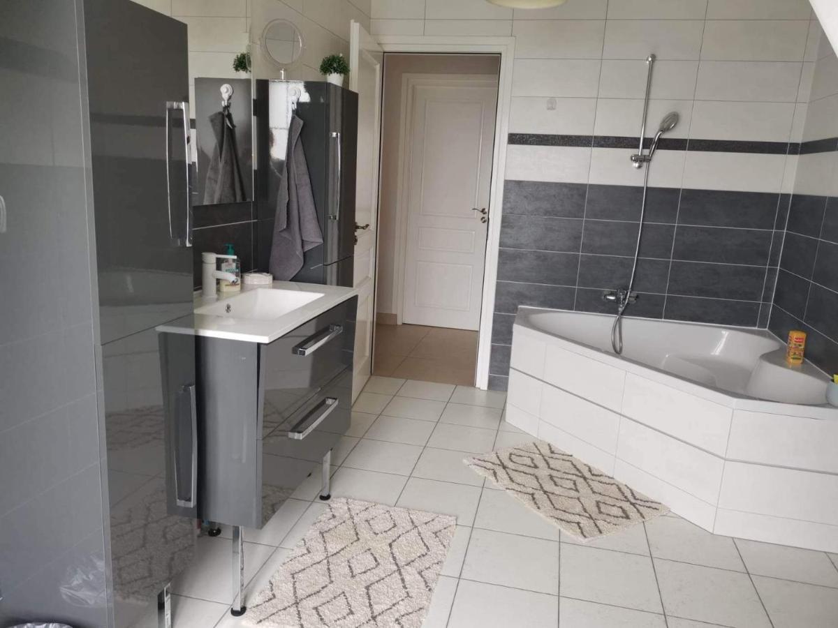 Chambre Au Calme Domont Luaran gambar