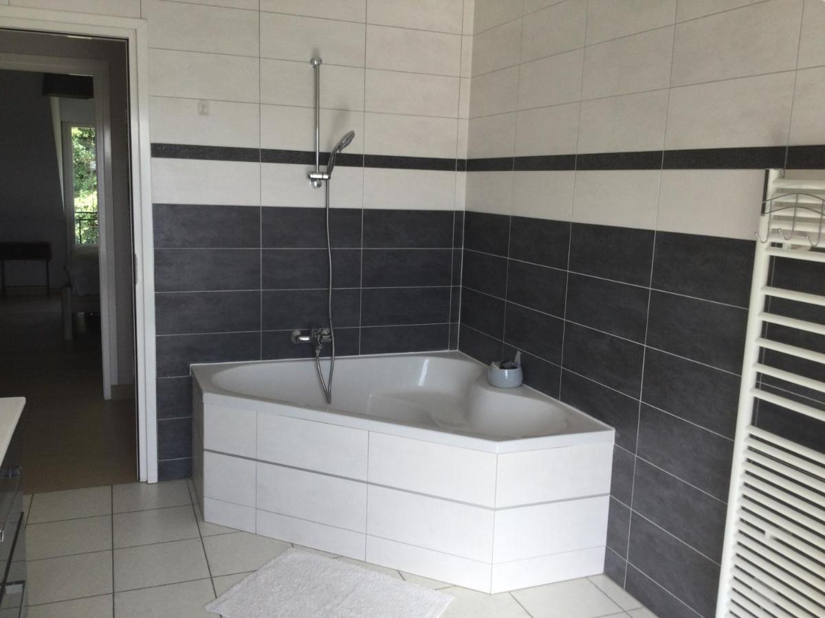 Chambre Au Calme Domont Luaran gambar